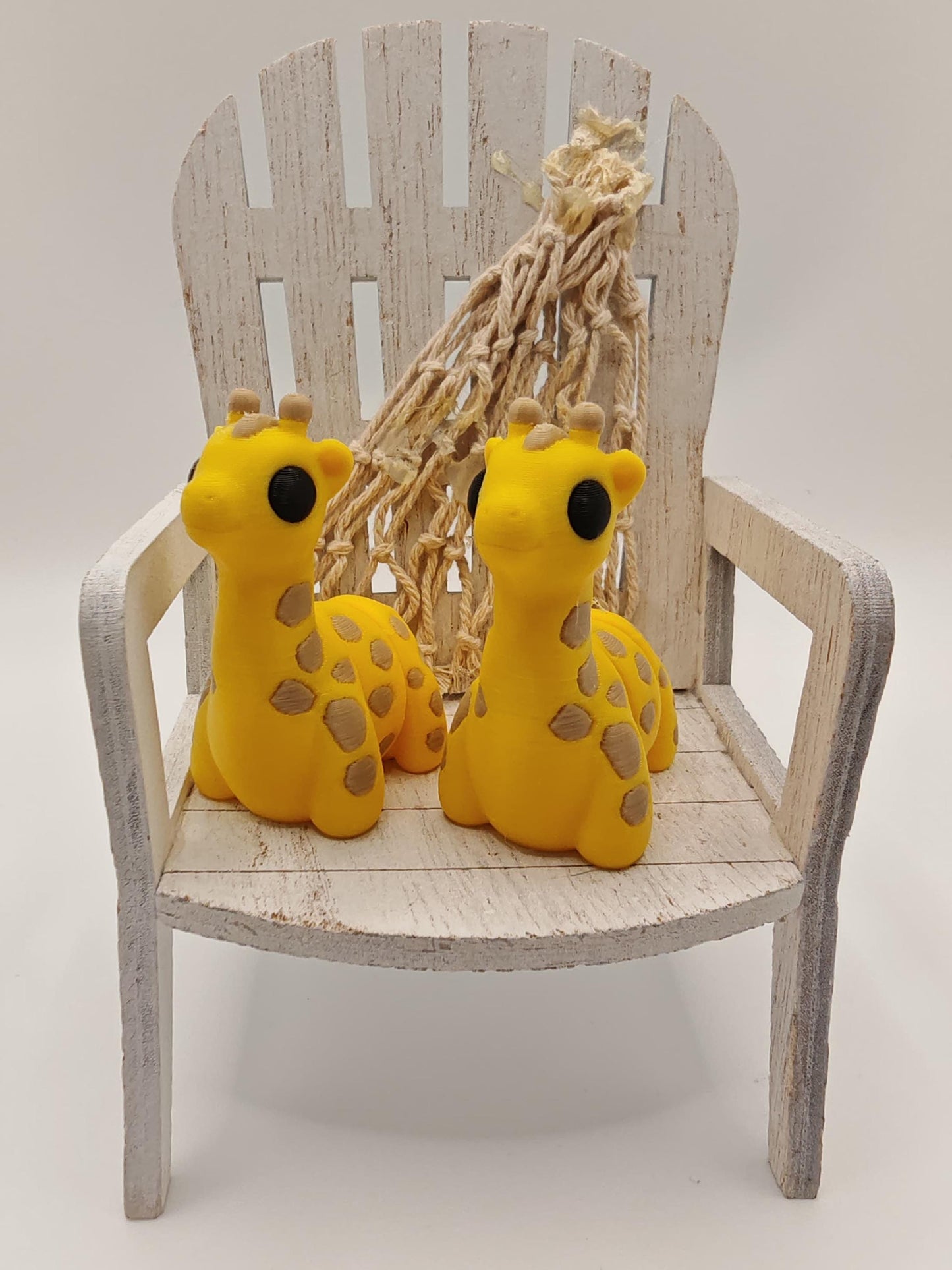 Snuggliez "Baby Giraffe" Flexi-Figur | Bewegliche Mini-Giraffe zum Spielen & Sammeln | CozyLabs Design