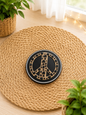 Dekorativer Leo Magnet mit Statement von CozyLabs Design