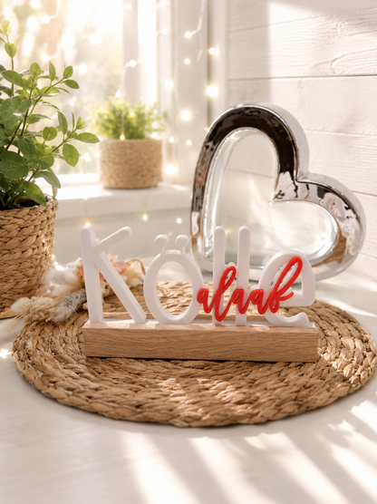 Echte Fründe – närrischer 3D-Schriftzug mit Eichenholz-Sockel