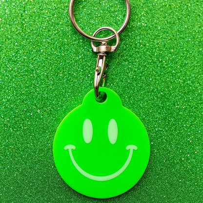 NFC-Schlüsselanhänger Smiley „Sunny“ als Geschenkidee von CozyLabs Design