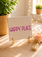 Sprüchekachel „Happy Place“ von CozyLabs Design