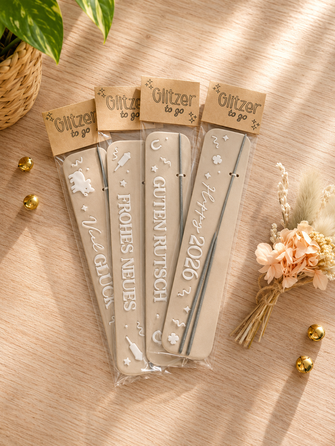 Glitzer-to-go Wunderkerzen Brettchen – kleines Geschenk & liebevolles Mitbringsel von CozyLabs Design