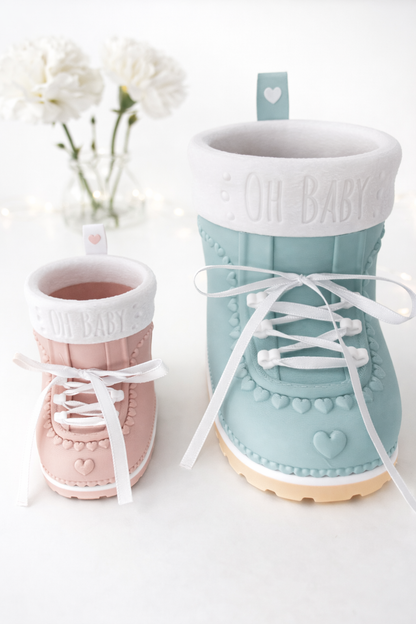 Personalisierter Babyschuh mit Namen oder Boy/Girl – Geschenk zur Geburt in 2 Größen