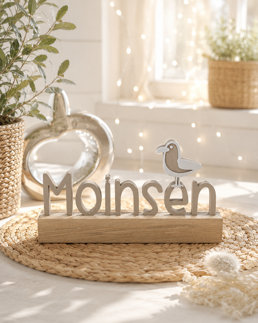 Moinsen - norddeutsche Liebeserklärung als 3D-Schriftzug mit Eichenholz-Sockel