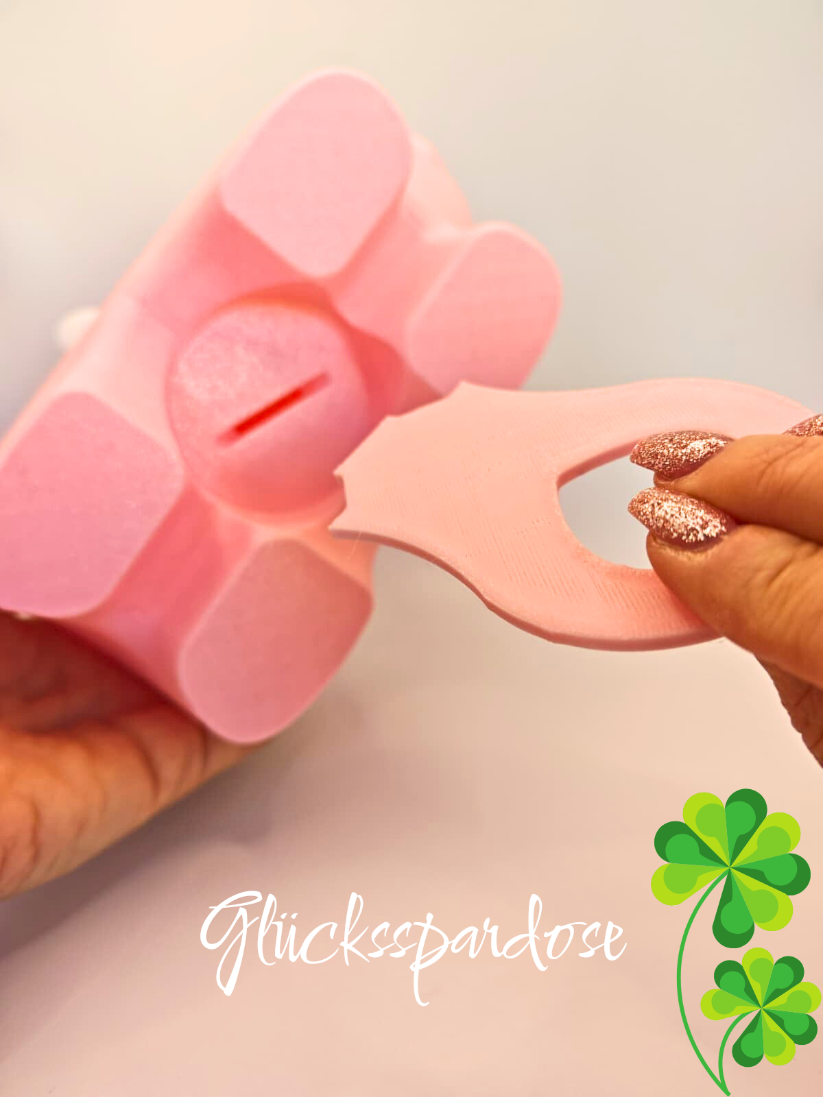 Spardose Mathilde das Schweinhorn – rosa 3D-Magie mit Flügeln & Horn (19 × 15,5 × 10 cm)