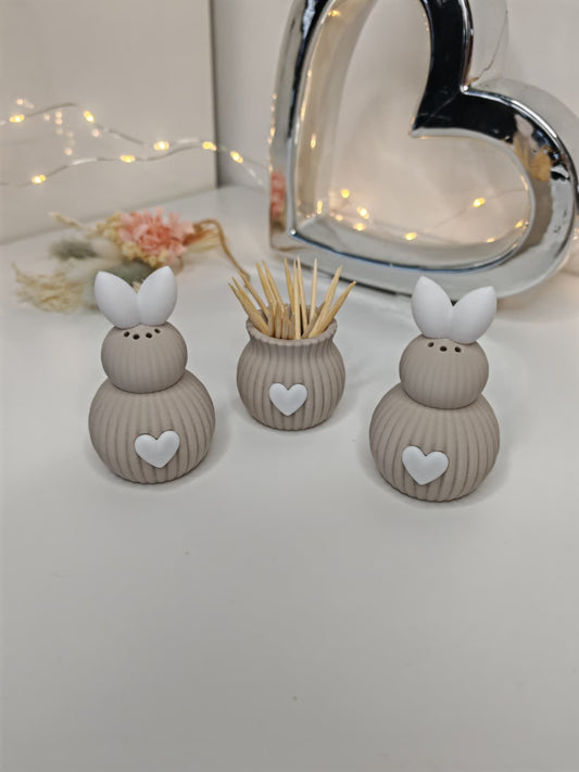 Salz- & Pfefferstreuer in Hasenoptik mit Zahnstocherhalter – Cozy Osterdeko im Scandi-Stil
