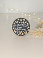 Leo Magnet auf Dekoplatte – stilvoller Magnet mit Statement