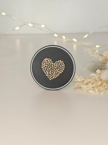 Leo Magnet auf Dekoplatte – stilvoller Magnet mit Statement