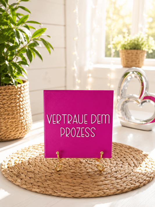 Sprüchekachel „Vertraue dem Prozess“ von CozyLabs Design