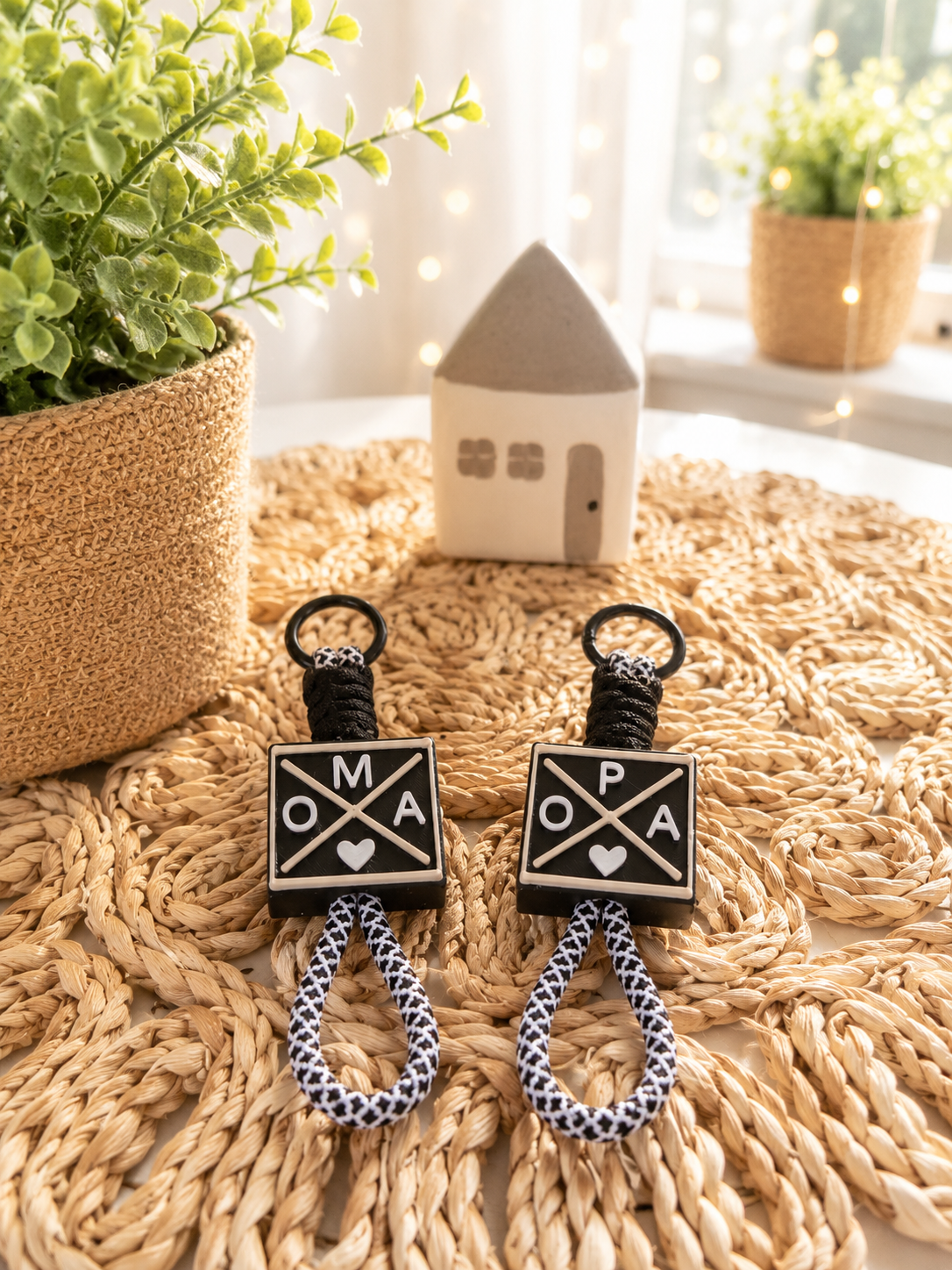 Schlüsselanhänger Familie – kleines Geschenk für Mama, Papa, Oma, Opa & Lieblingsmenschen