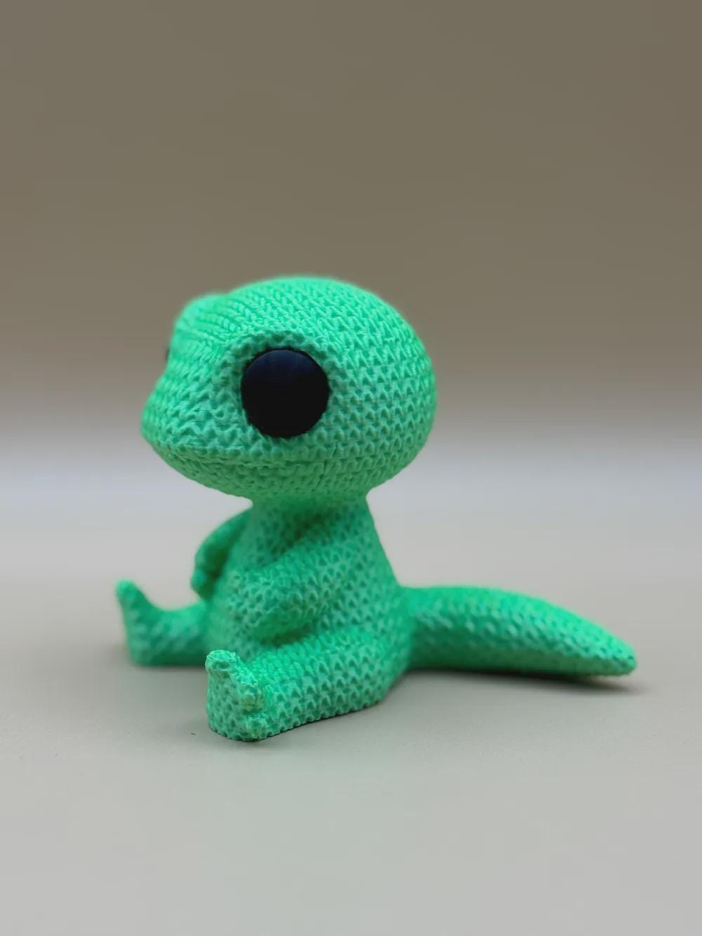Niedlicher Gecko in Strickoptik  liebevolle Miniaturfigur mit Wunschfarbe oder Überraschung