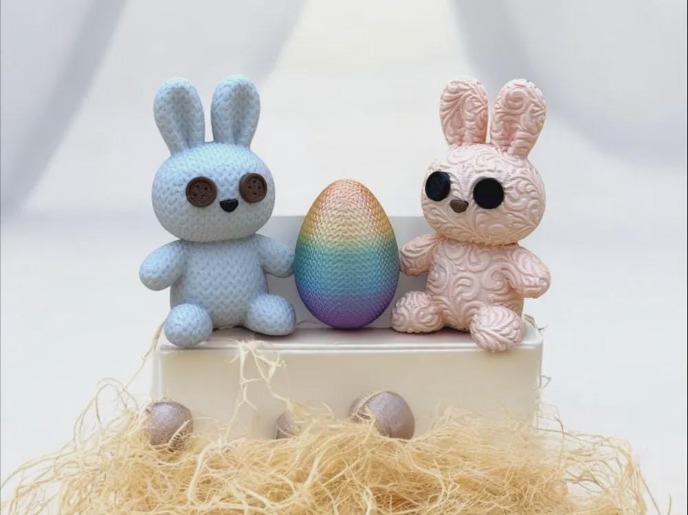 Kleiner Osterhase in Strukturoptik  liebevolle Dekofigur zu Ostern oder als Geschenk