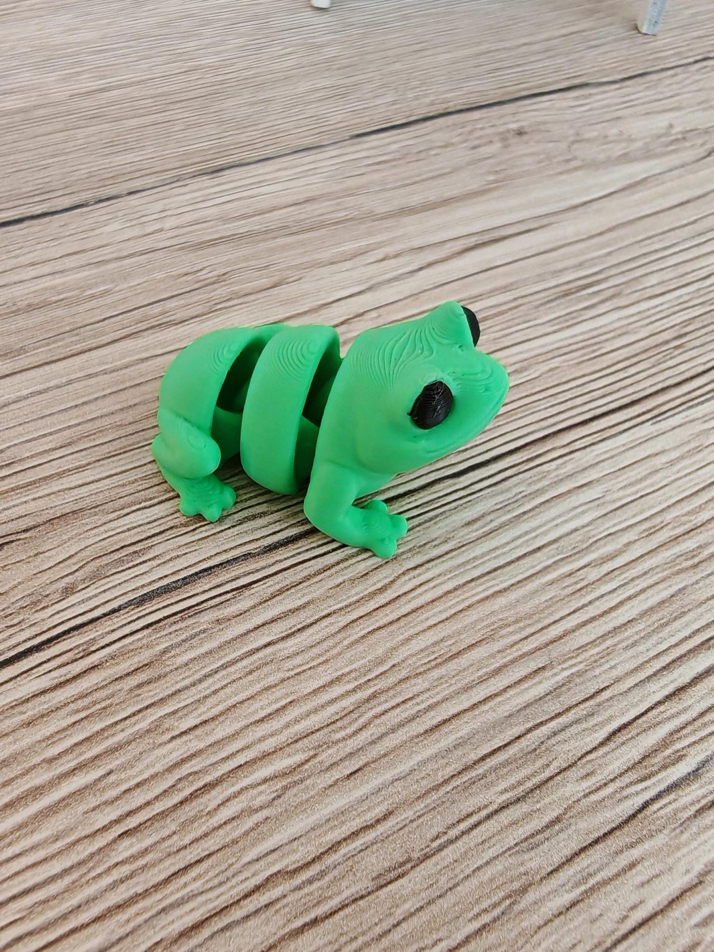 Snuggliez "Baby Frosch"  Flexi-Figur (3D-gedruckt) | Beweglich, niedlich & sammelbar | Teil der Snuggliez-Kollektion von CozyLabs