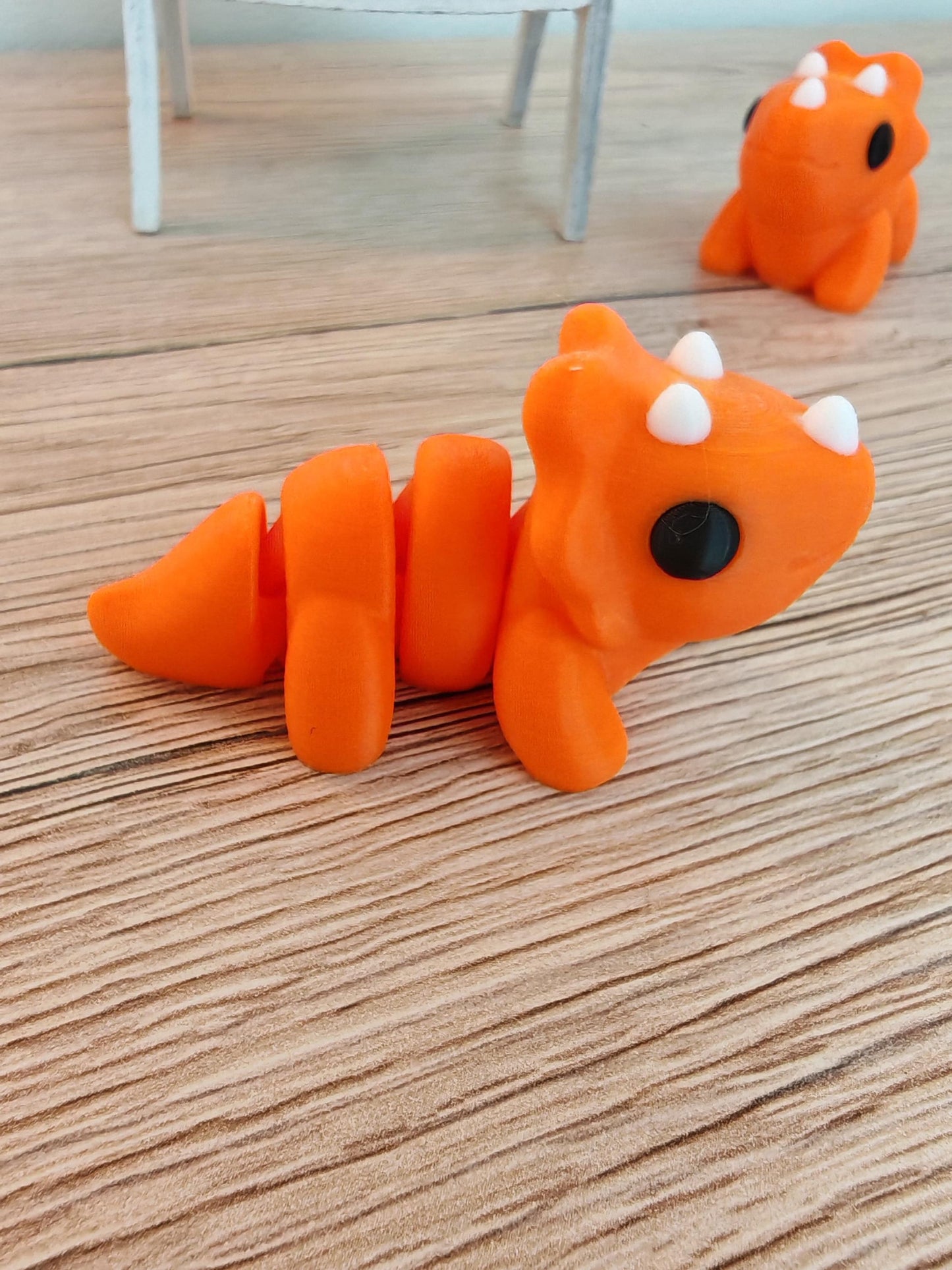 Snuggliez "Baby Triceratops"  Flexi-Figur (3D-gedruckt) | Beweglicher Mini-Dino | Fidget-Tier zum Sammeln | CozyLabs Design