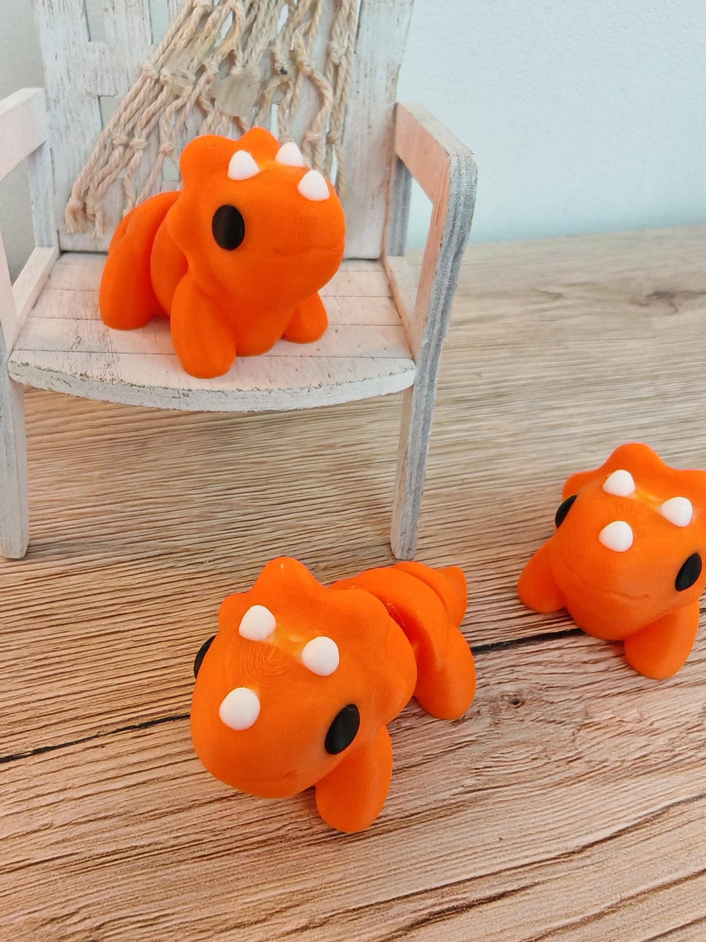 Snuggliez "Baby Triceratops"  Flexi-Figur (3D-gedruckt) | Beweglicher Mini-Dino | Fidget-Tier zum Sammeln | CozyLabs Design