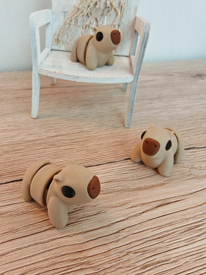 Snuggliez "Baby Capybara"  Bewegliche Flexi-Figur (3D-gedruckt) | Mini Capybara zum Sammeln & Verschenken | CozyLabs Design