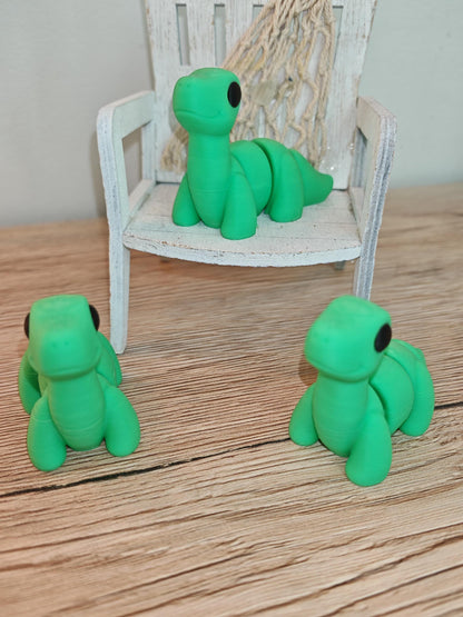 Snuggliez "Baby Brontosaurus"  Flexi-Dino-Figur (3D-gedruckt) | Beweglicher Mini-Dinosaurier | Fidget-Spielzeug | CozyLabs Design