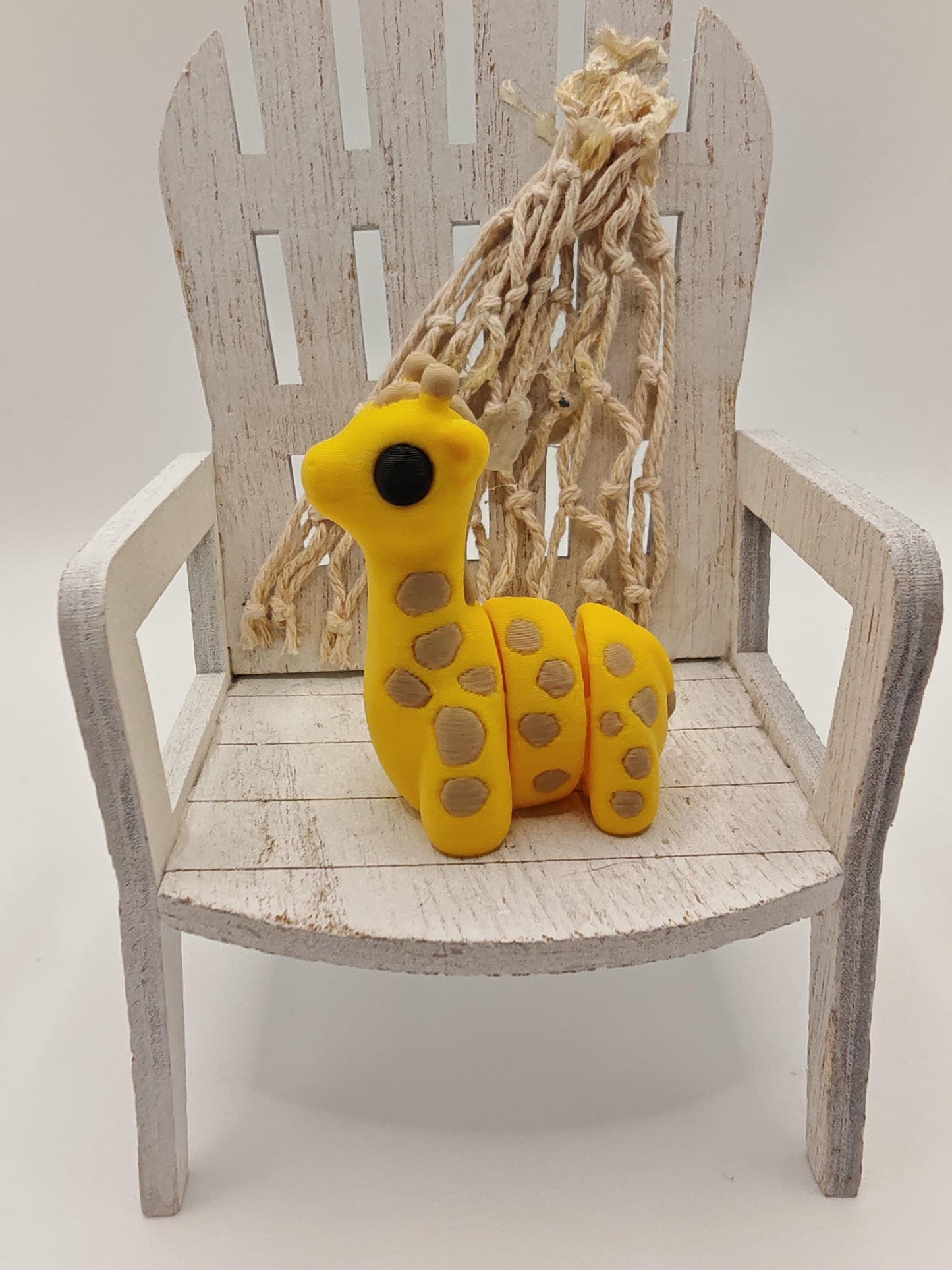 Snuggliez "Baby Giraffe"  Flexi-Figur | Bewegliche Mini-Giraffe zum Spielen & Sammeln | CozyLabs Design